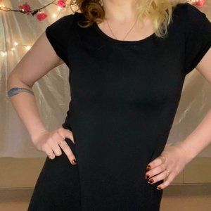 Essential T-shirt LBD